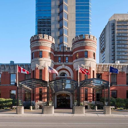 Delta Hotels by Marriott London Armouries Buitenkant foto